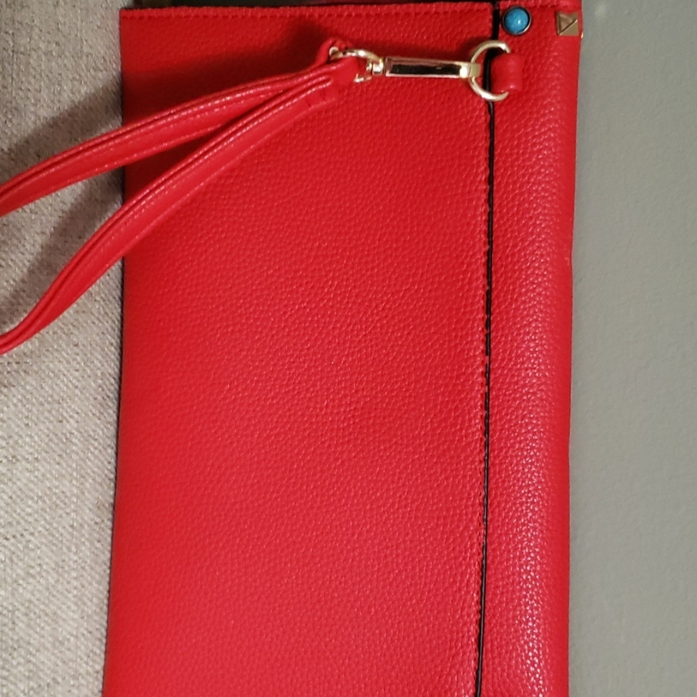 Red handbag - Picture 2 of 3